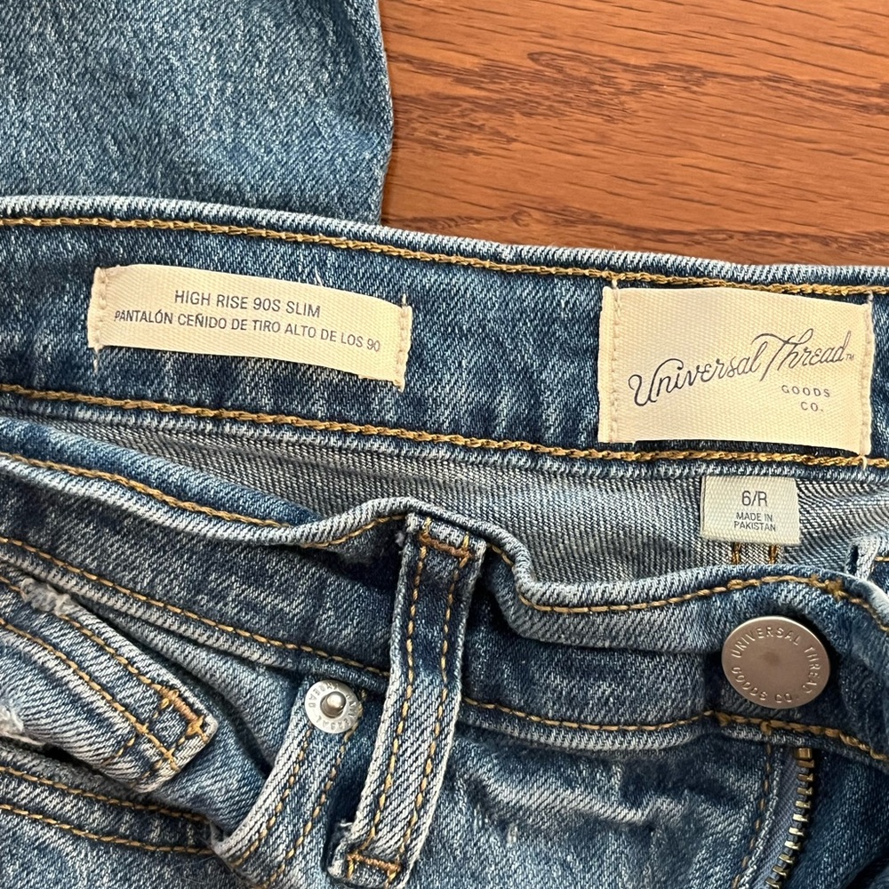 Universal threads High rise 90s slim